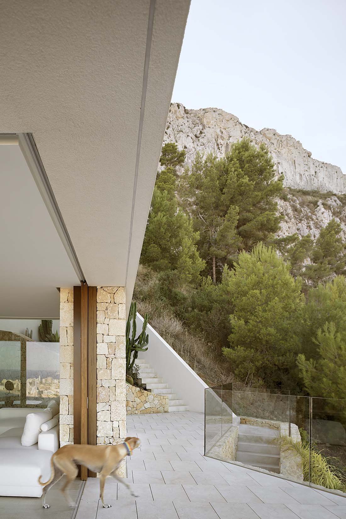 Casa Maryvilla: terraza bajo la montaña